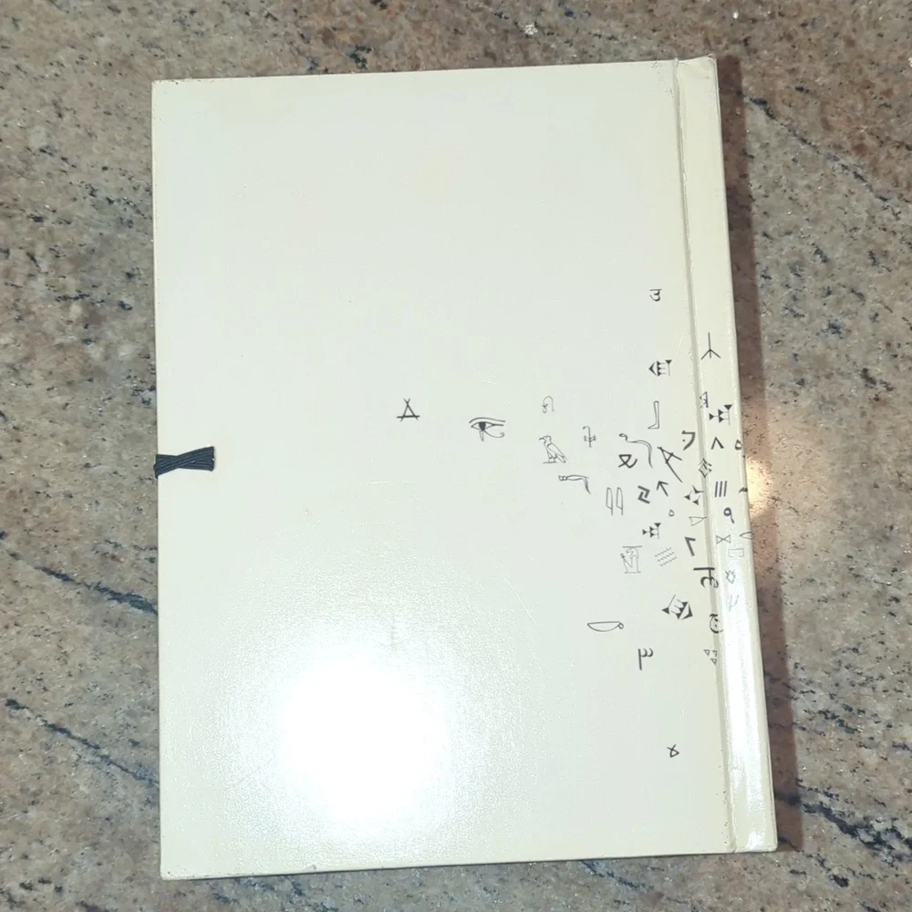NEW Original Amazon Kindle - Picture 7 of 10